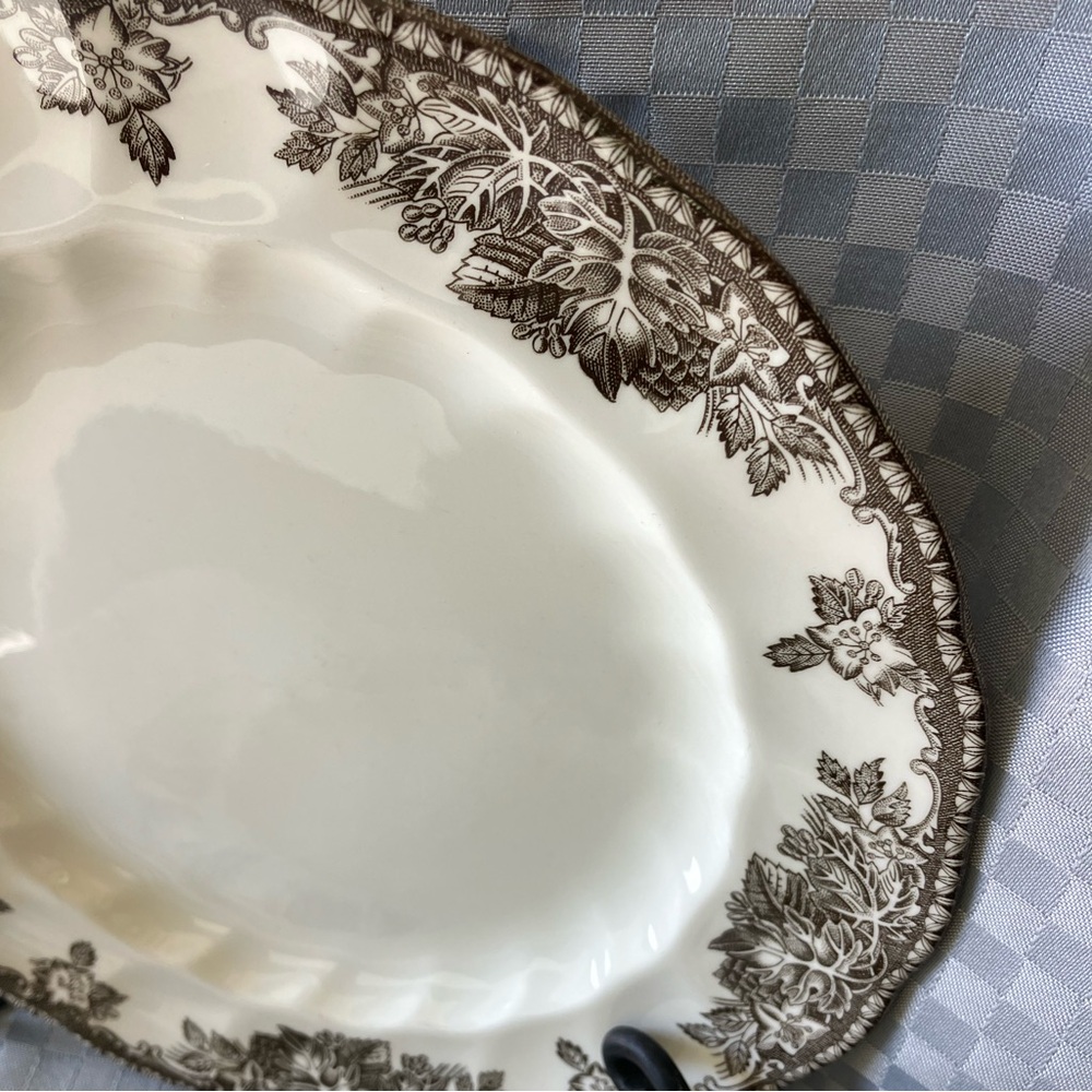The Friendly Village by Johnson Brothers Salad Plates Made in England ๐ด๓ ง๓ ข๓ ฅ๓ ฎ๓ ง๓ ฟ - Picture 3 of 8